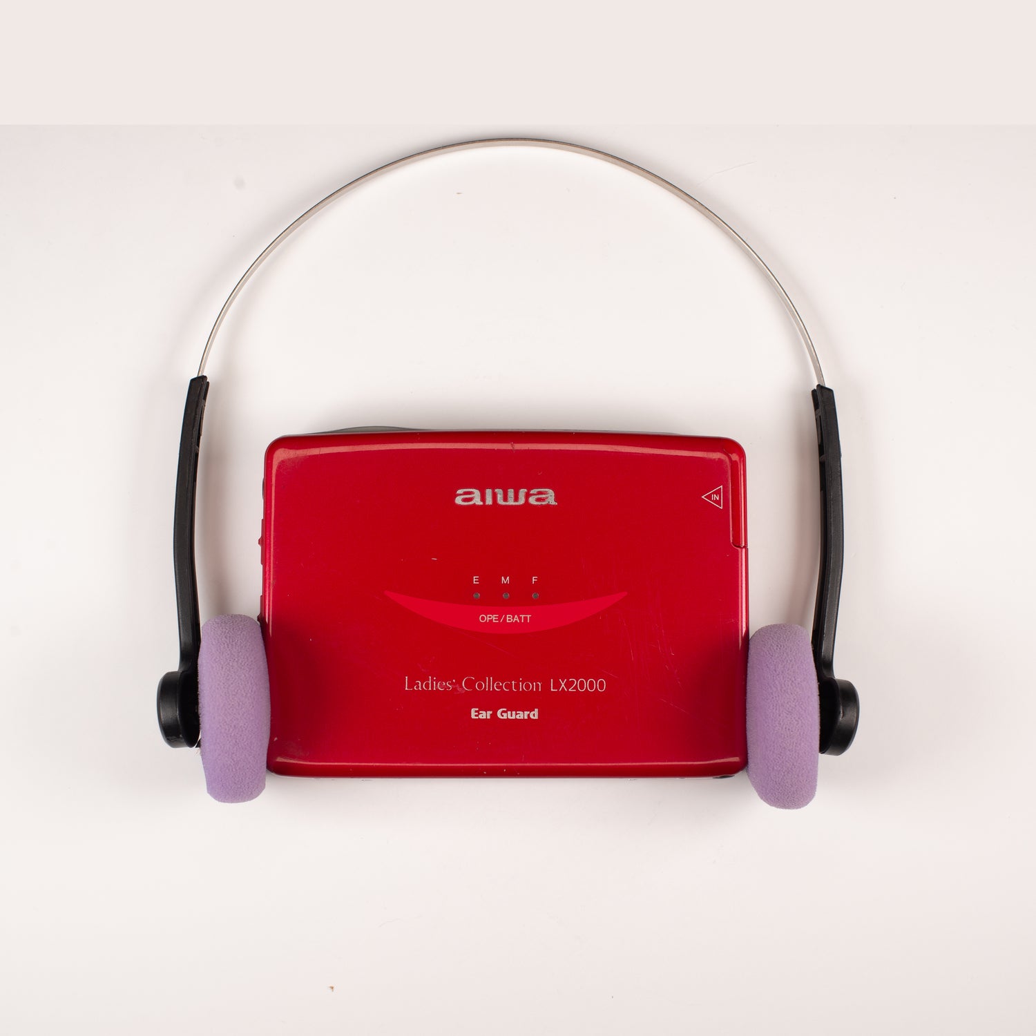 AIWA LX-200 PORTABLE CASSETTE PLAYER