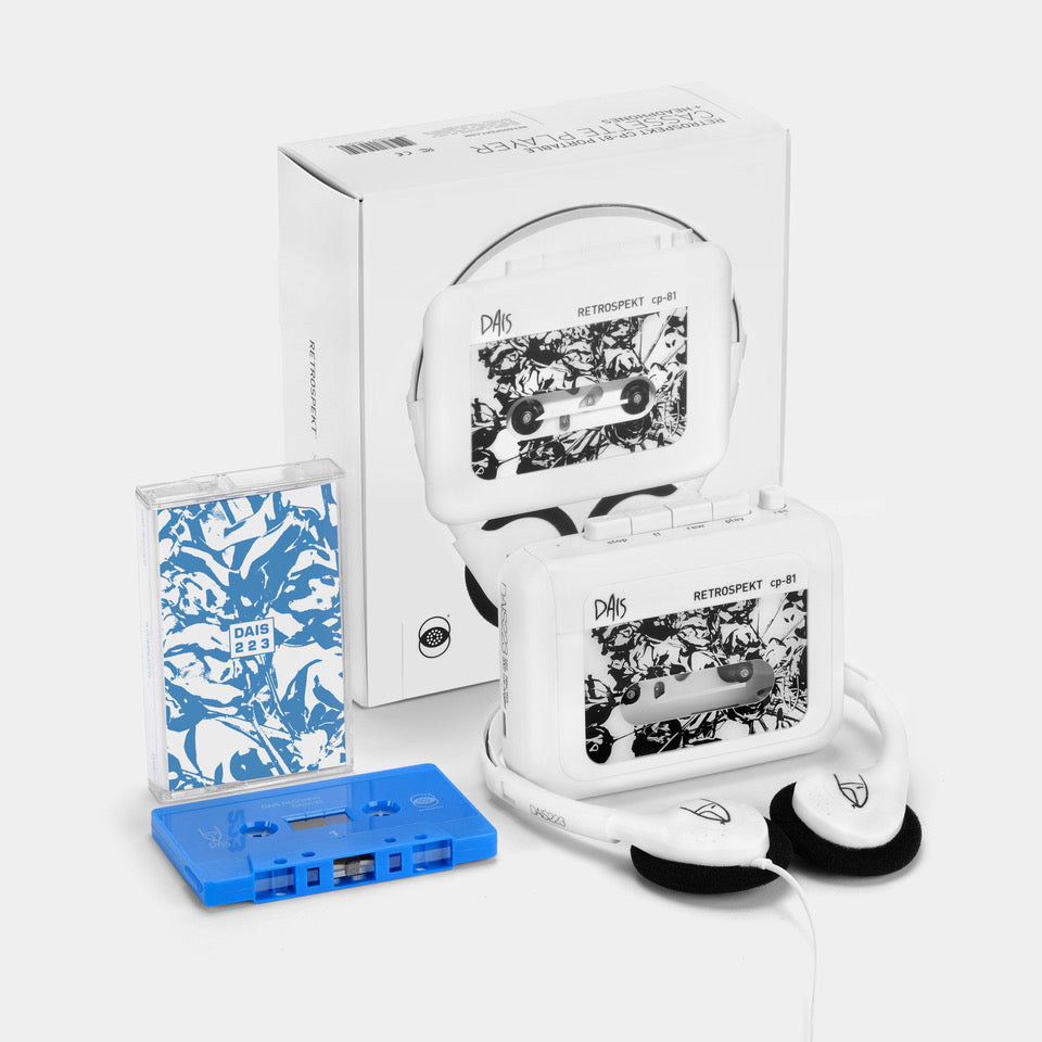 DAIS X RETROSPEKT CP-81 PORTABLE CASSETTE PLAYER