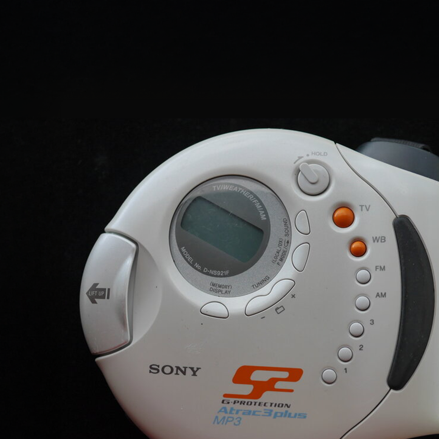 SONY CD WALKMAN D-NS921F